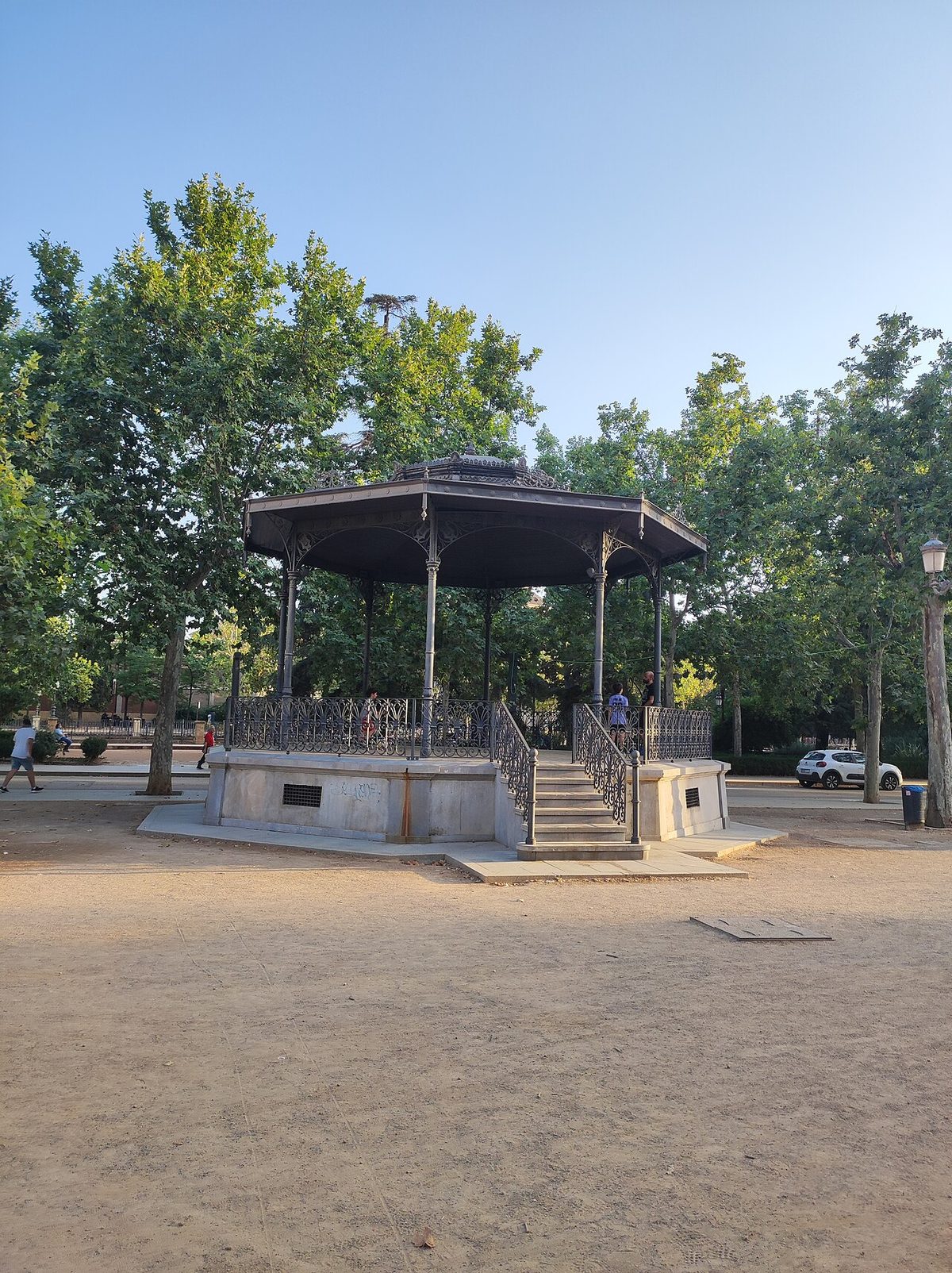 Moving to Granada from the Sweden