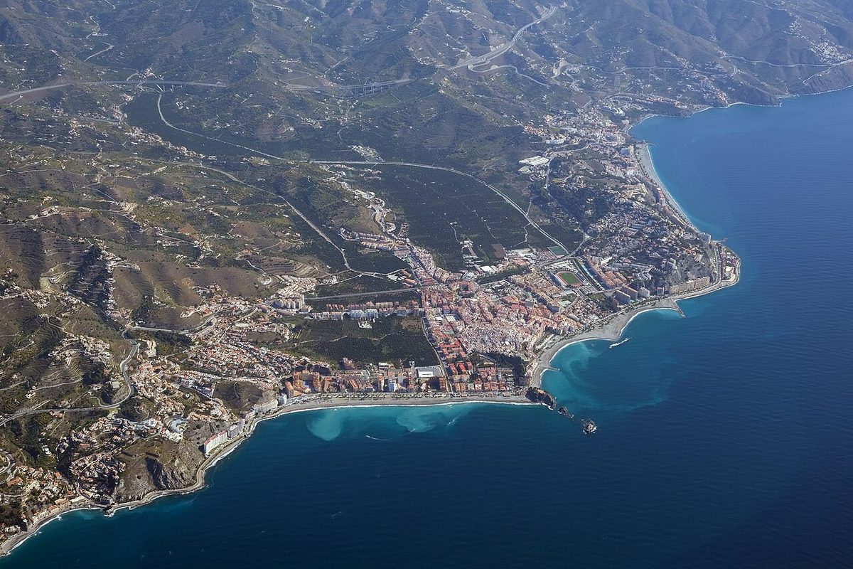 Living in Almuñécar
