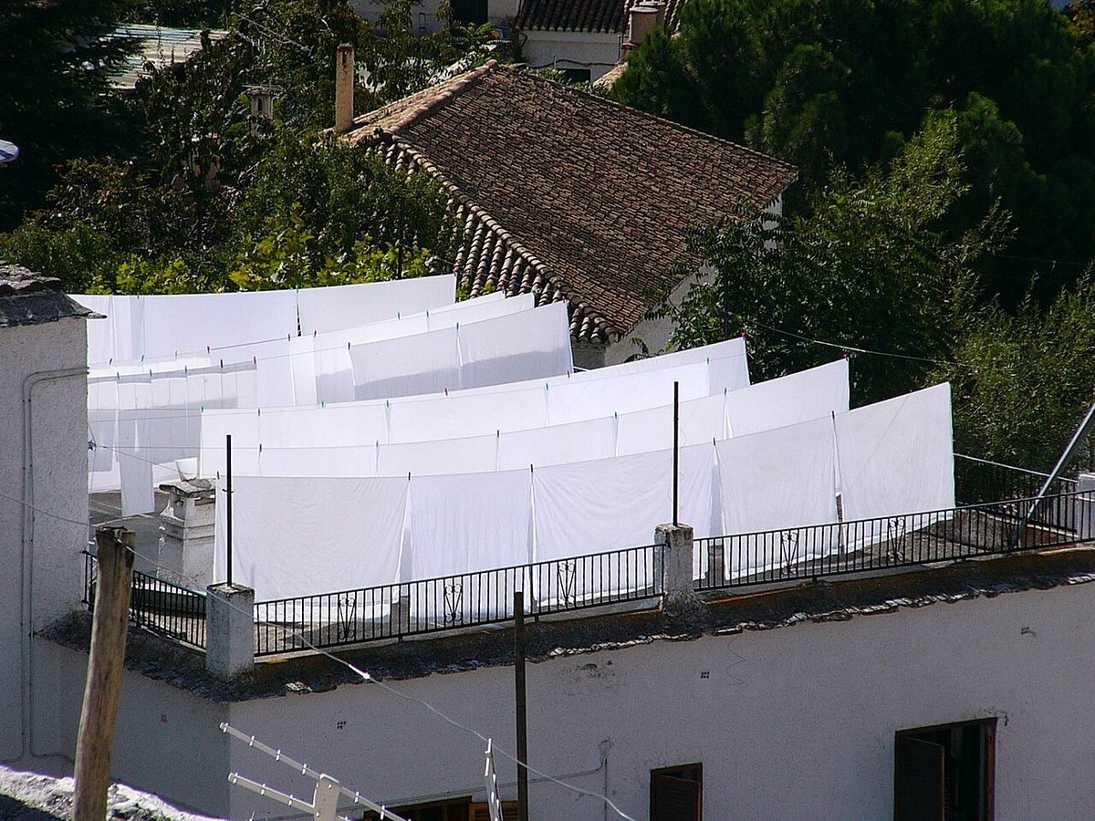 Living in Pampaneira